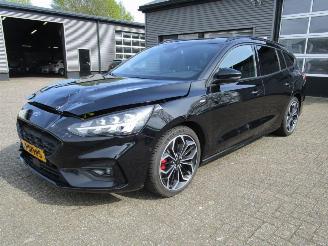 dommages caravanes Ford Focus WAGON 1.5 EcoBOOST ST LINE AUTOMAAT 2020/10