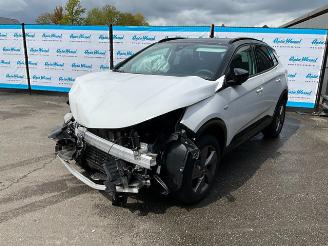 uszkodzony samochody osobowe Opel Grandland 1.2 Turbo GS Line 2023/1