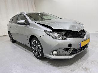 Schade scooter Toyota Auris Touring Sports 1.8 Hybrid Lease Pro 2016/11