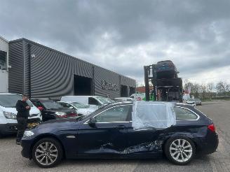 demontáž osobní automobily BMW 5-serie Touring 528i AUTOMAAT High Executive BJ 2012 179644 KM 2012/1