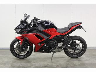 dommages motocyclettes  Kawasaki Ninja 650 2024 1.000 km lichte schade 2024